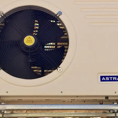 Vista Mar E Piscina וילה פוסטה