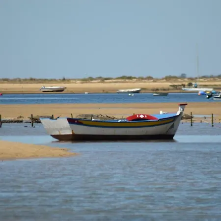 Vista Mar E Piscina Villa